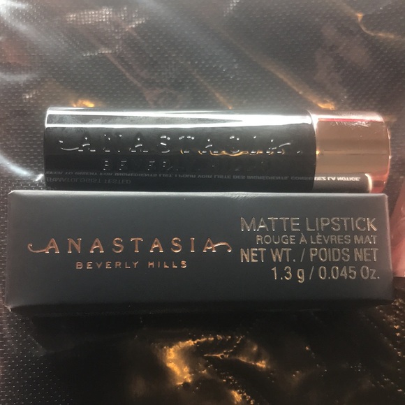 Anastasia Beverly Hills | mini (lash brag mascara | matte lipstick dead roses) - Picture 2 of 4